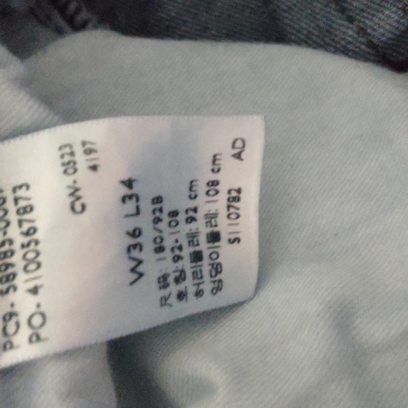 Levi Strauss and Co Mens Blue Relaxed Jeans 36x34 - Picture 7 of 7